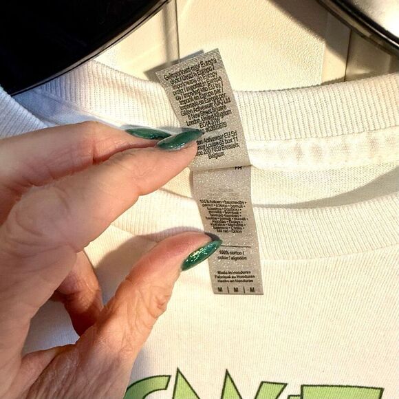 New The Grinch “If I Can't Bring My Dog I'm Not Going" long sleeve t-shirt Size - Picture 5 of 8